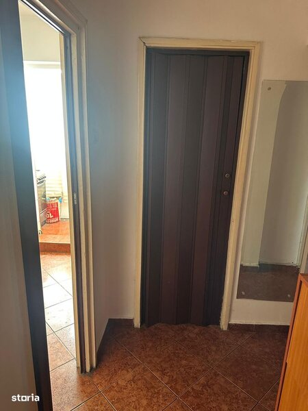 Drumul Taberei, Frigocom Apartament 3 camere decomandat 71 mp